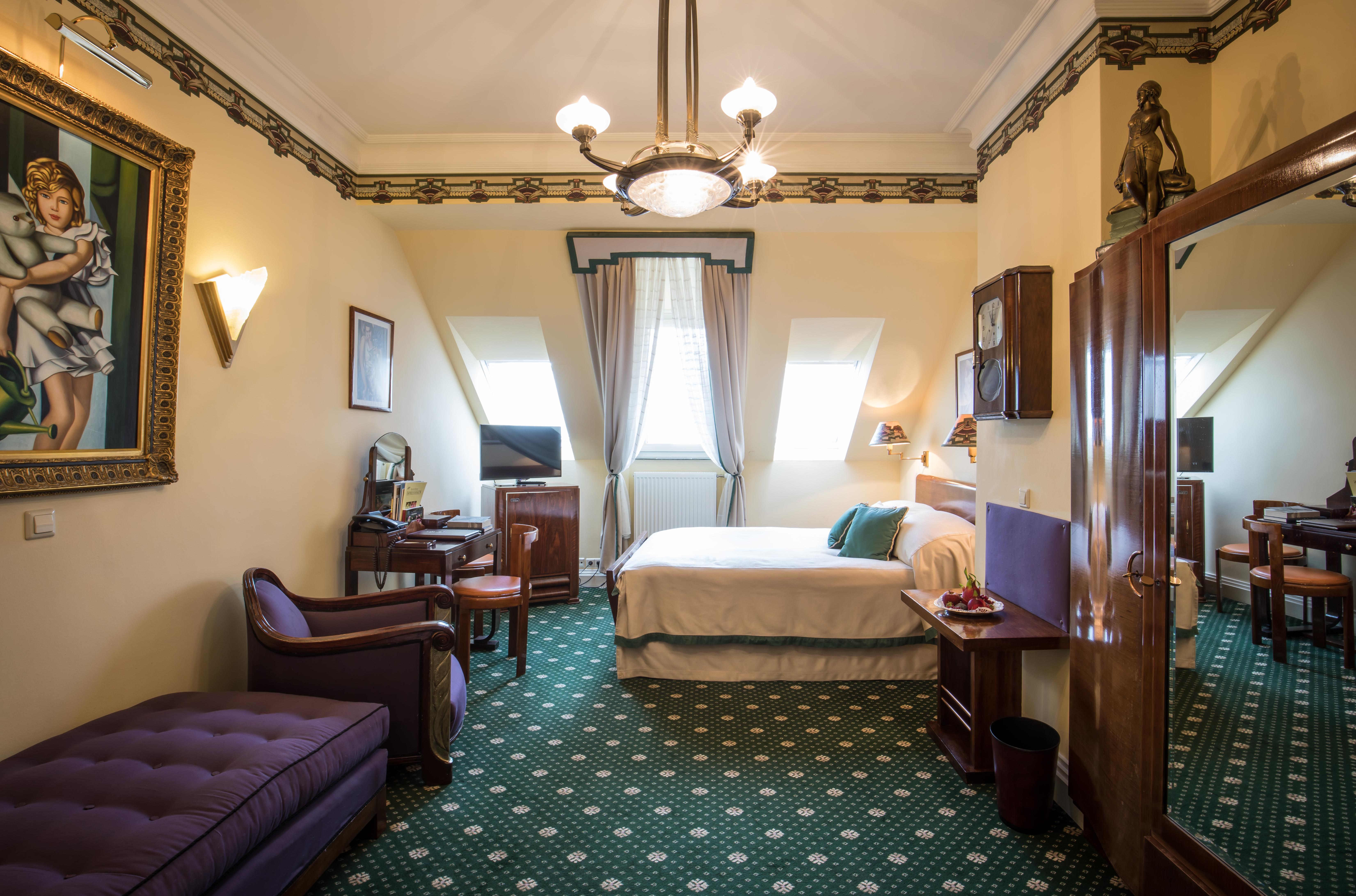 Belle Epoque Hotel